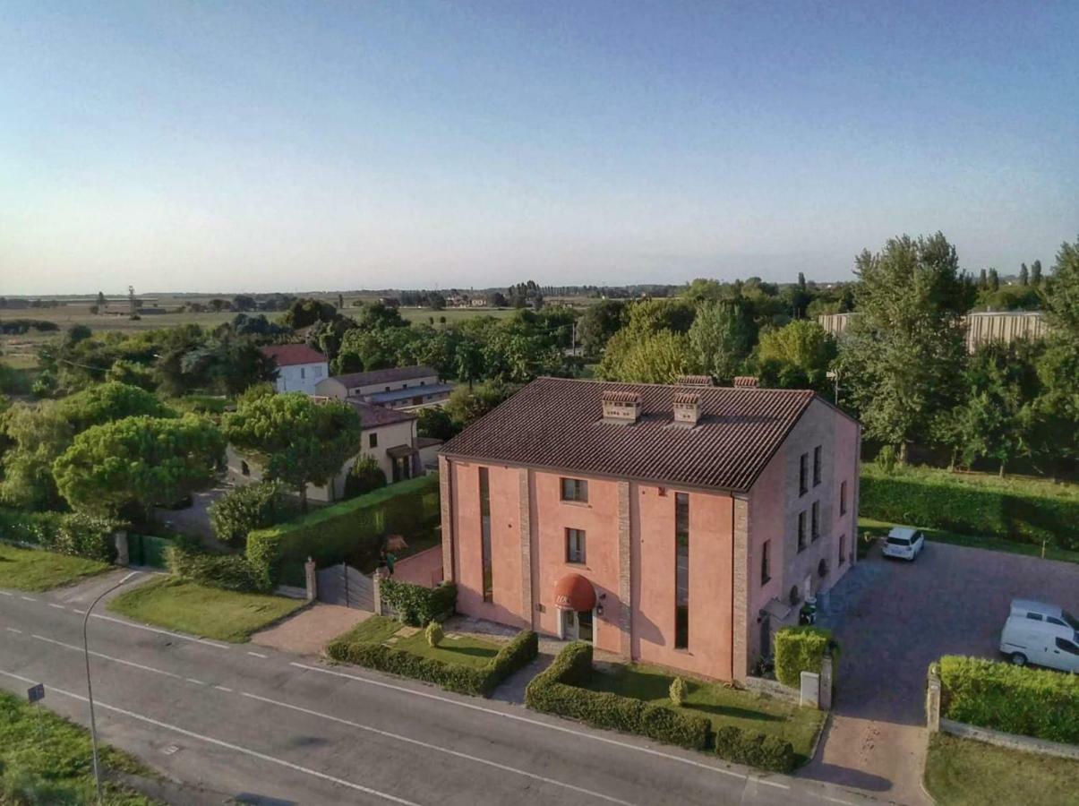 Hotel Residence Diamantina Ferrara Eksteriør bilde