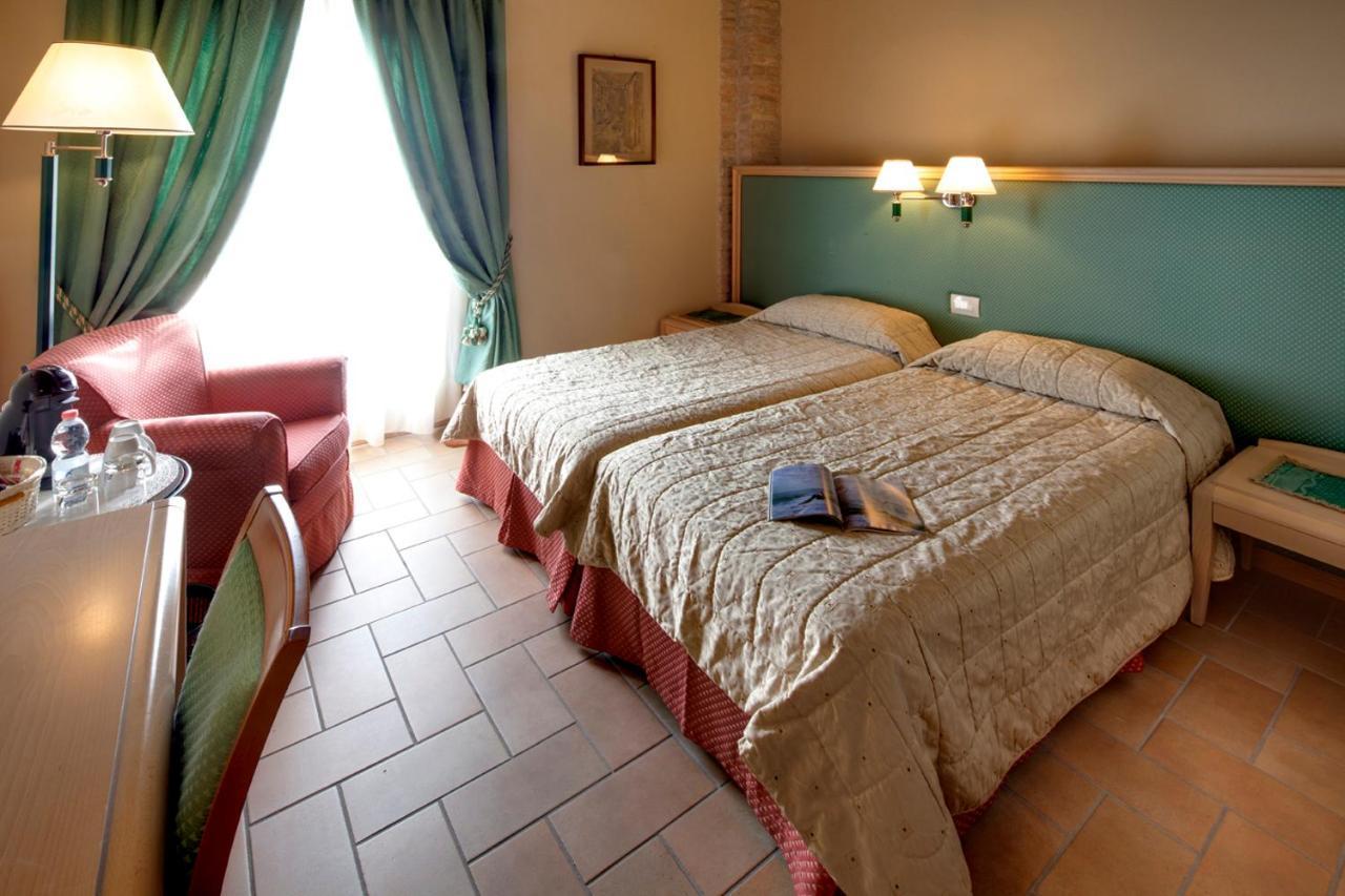 Hotel Residence Diamantina Ferrara Eksteriør bilde